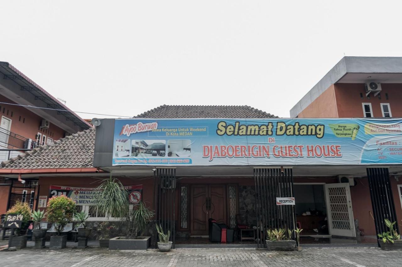 Djaboerigin Mongonsidi Guest House Redpartner Medan Exteriör bild